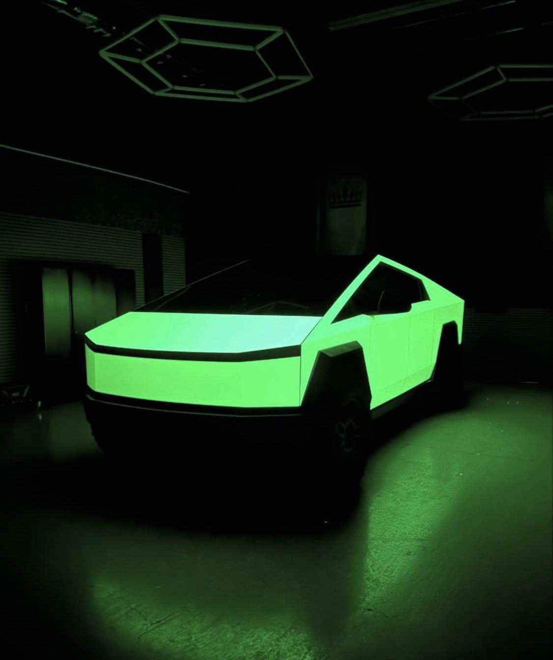 Glow In the Dark PPF Fluorescent Green Full Roll (5’ x 50’)(1.52M x 15M)