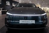 Tesla Model Y Juniper Lightbar Center Blackout PPF